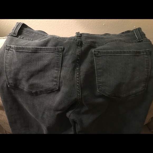 Black fashion tear Flying Monkey skinny jeans. - Picture 4 of 4